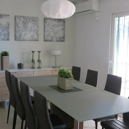 Holiday home Casa Agnethe *