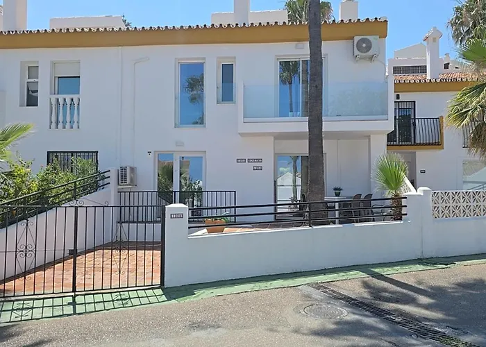 Casa Agnethe * Фуэнхирола